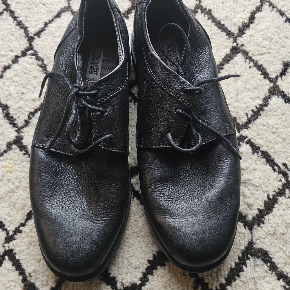 Denver Hayes Black Leather Oxfords